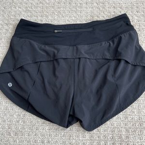 Lululemon Speed Up Low-Rise 4” Black Running Shorts Size: 8